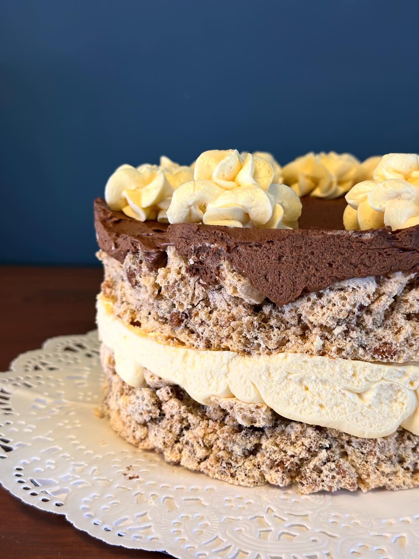 Київський · Шарлот